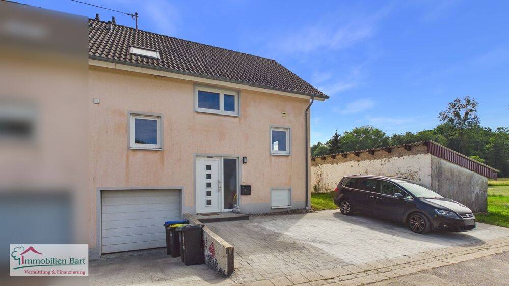 GRENZNÄHE LUXEMBURG: DHH / 3-4 SZ / GARAGE / GARTEN IN PERL-BORG!, 66706 Perl