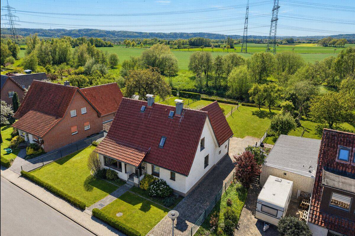 EFH in Bohmte: Modernisierungsobjekt mit großem Garten in Traumlage direkt an der Hunte! OPEN HOUSE!, 49163 Bohmte