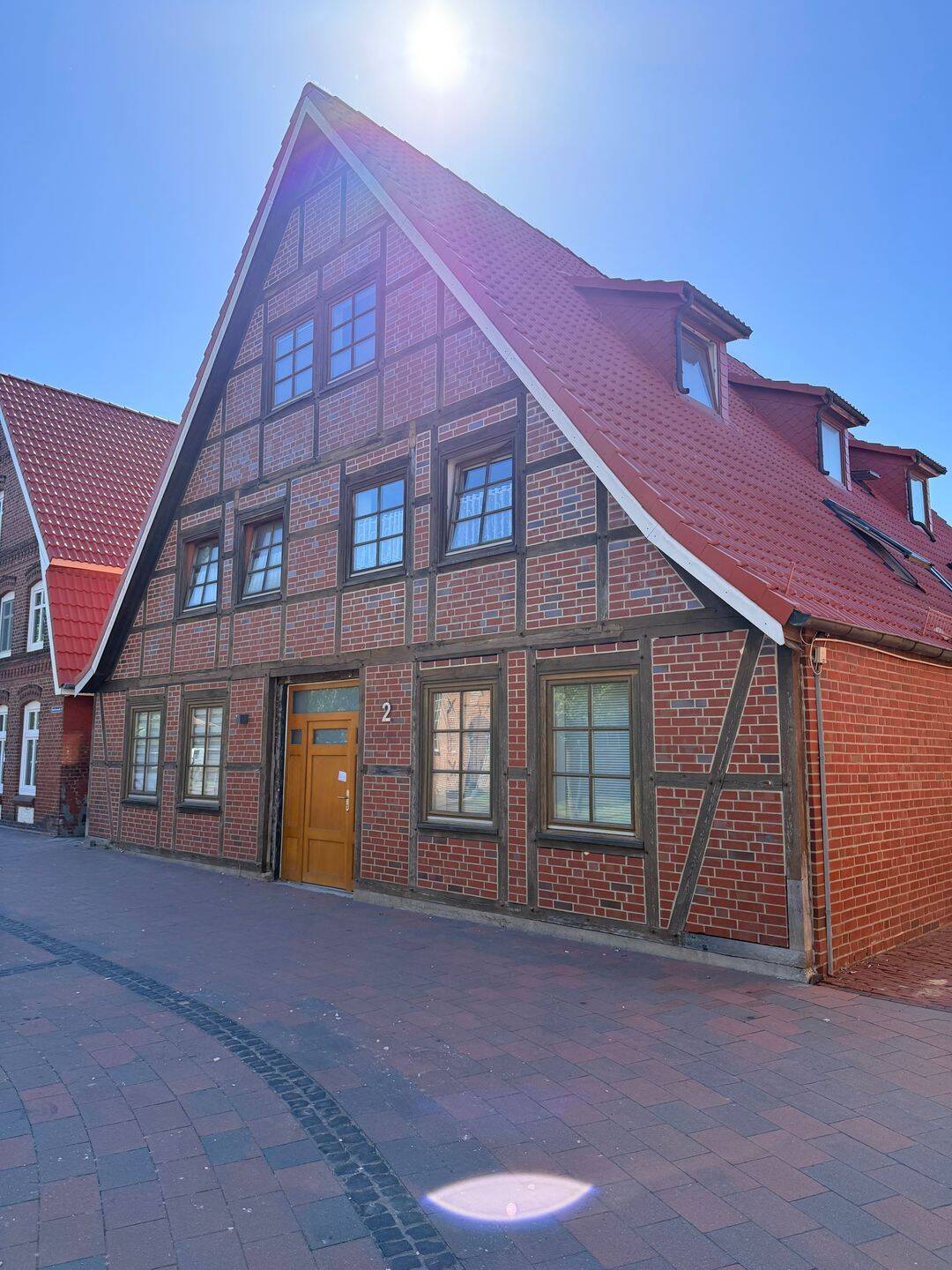 Drochtersen: großzügige 2-Zimmer-EG-Wohnung in zentraler Lage, 21706 Drochtersen