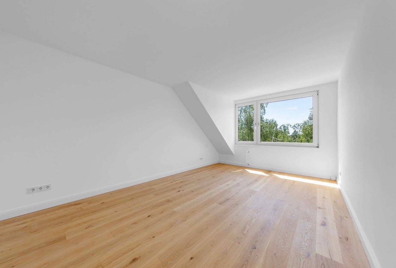 Erstbezug nach Sanierung, 22047 Hamburg (Wandsbek Bramfeld Tonndorf)