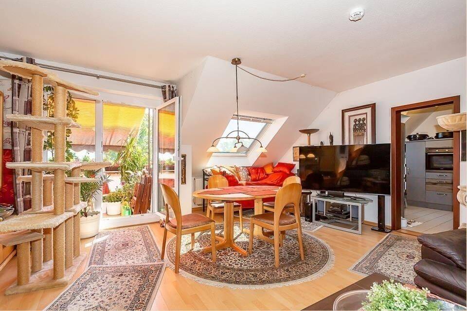 Investment vor den Toren Berlins – Vermietete Dachgeschosswohnung in Schönefeld, 12529 Schönefeld