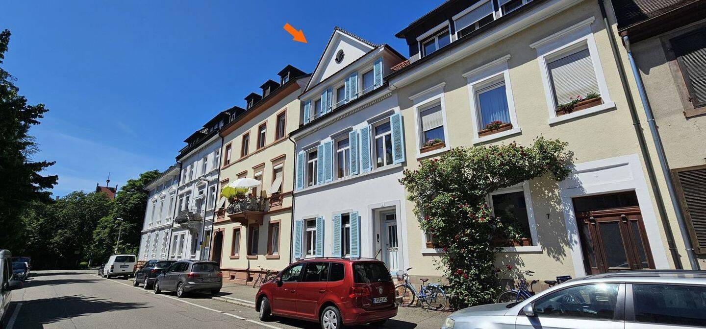 Historisches Zweifamilienhaus in Freiburg-Herdern, 79104 Freiburg im Breisgau