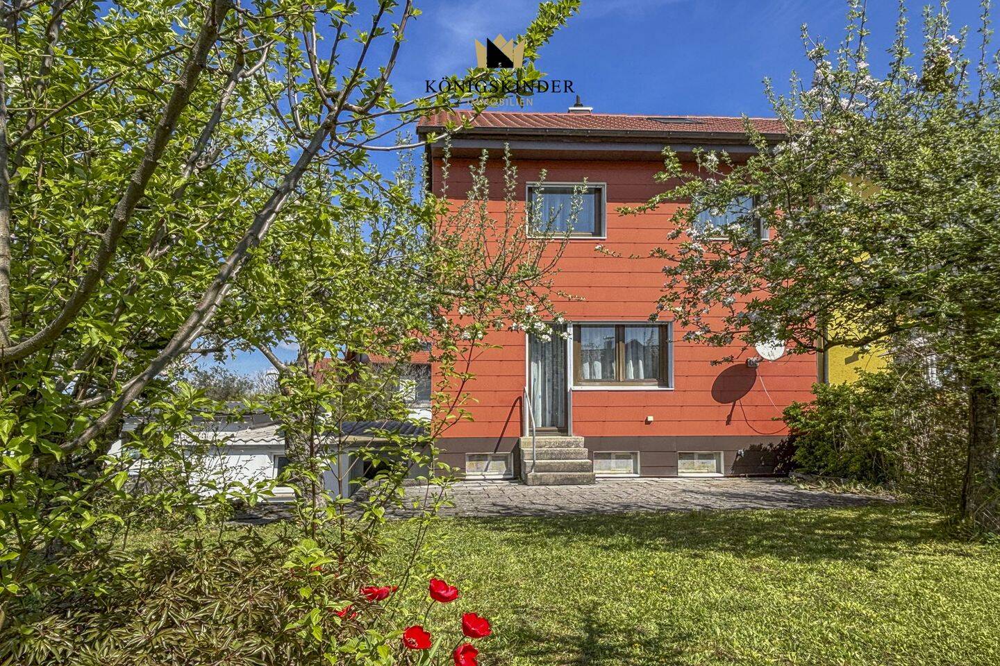 Reiheneckhaus mit Garage, Südterrasse und großem Gartenbereich, 73037 Göppingen