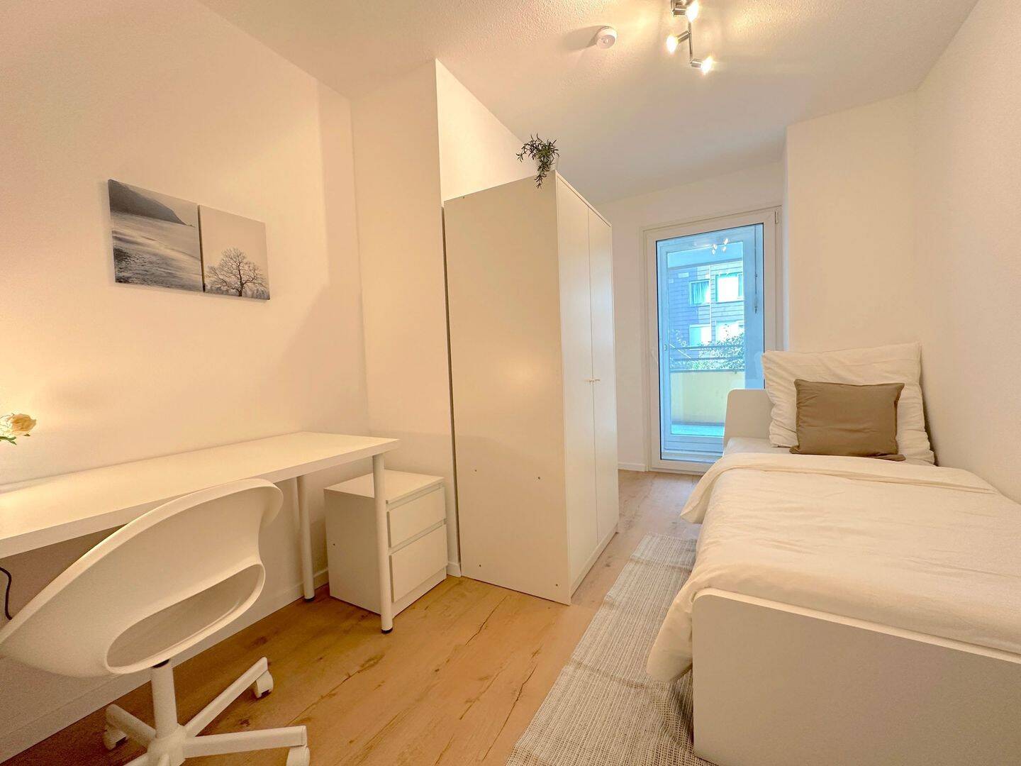 Möbliertes Zimmer frei in moderner WG – Otto-Hahn-Platz 7, Heidelberg!, 69126 Heidelberg (Boxberg Emmertsgrund Rohrbach Südstadt)