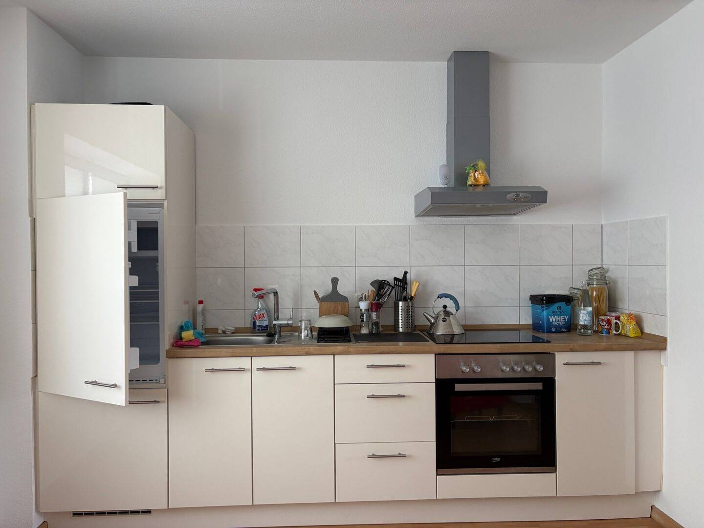 Gepflegte Wohnung mit Balkon in zentraler Lage, 42897 Remscheid (Lennep)