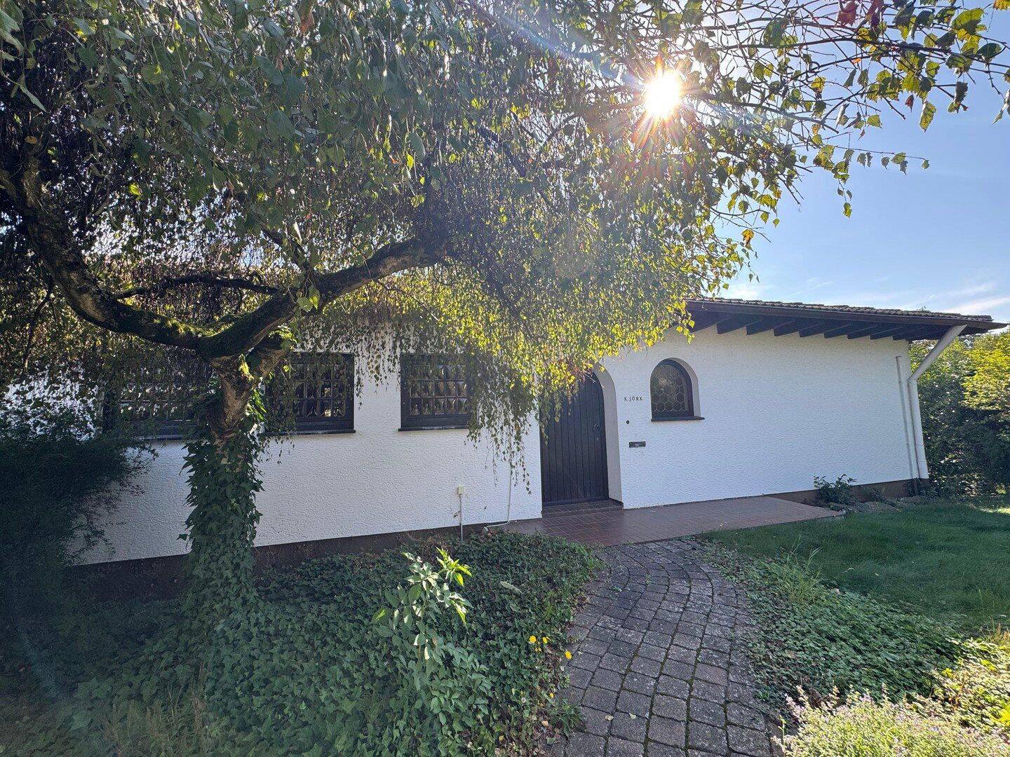 Großzügiges Einfamilienhaus mit Fernblick, 63667 Nidda