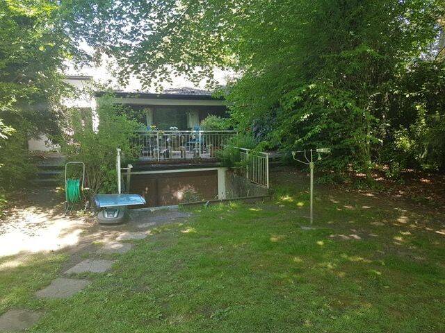 Der Traum für Naturliebhaber- Haus mit großem Naturgrundstück und Badeteich in ruhiger Lage von Norderstedt 649.000,- € VB, 22848 Norderstedt
