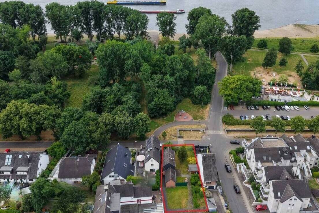Exklusives Baugrundstück in erster Rheinlage, 51371 Leverkusen (Bürrig Hitdorf Rheindorf)