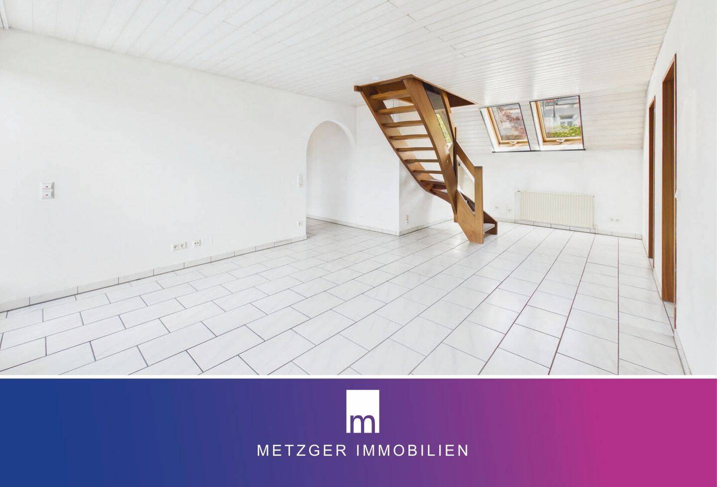 Helle 3-Zimmer-Wohnung mit großer, ausgebauter Bühne, sonniger Loggia und Blick in die Ferne, 73732 Esslingen am Neckar