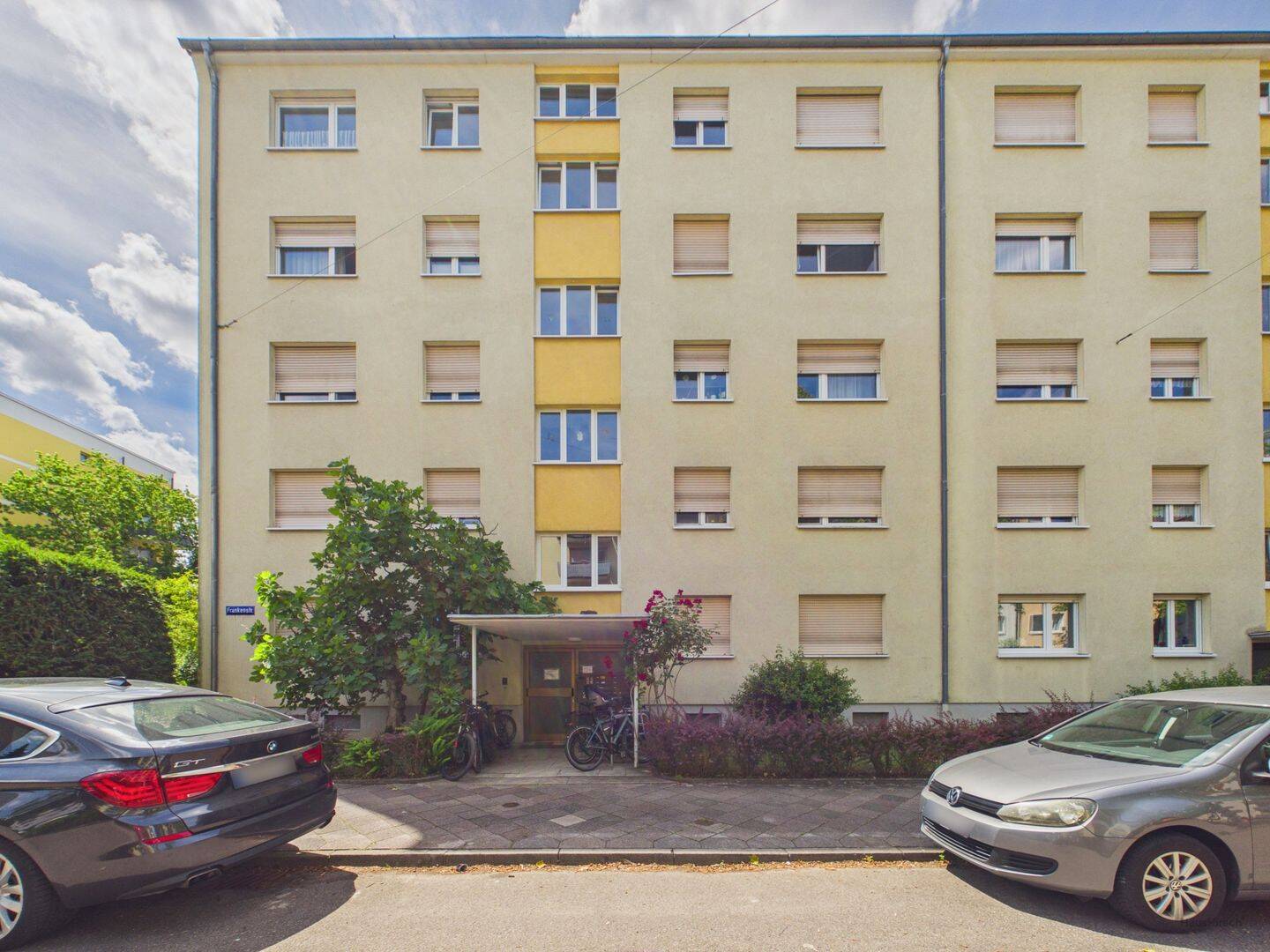 Wertstabile Eigentumswohnung mit attraktiver Rendite und exklusiver Garage, 76137 Karlsruhe