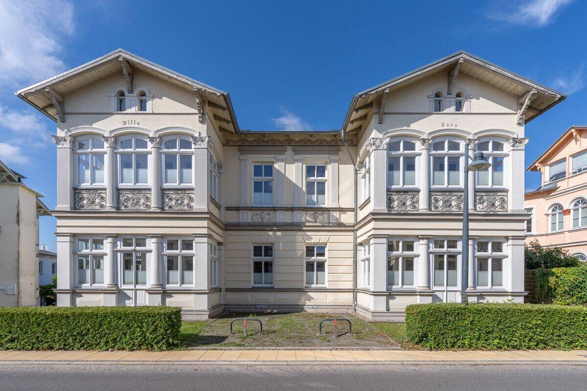 Bäderarchitektur der Kaiserbäder: 14 exklusive Wohneinheiten, 17419 Heringsdorf