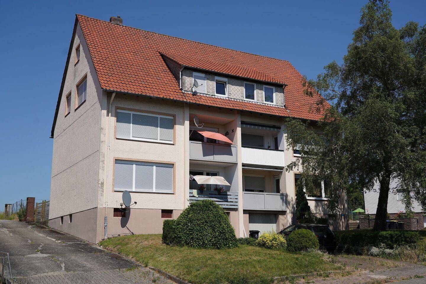 * 3-Zimmer-Eigentumswohnung in Börßum * – im Dachgeschoss eines MFH mit 6 Einheiten, 38312 Börßum