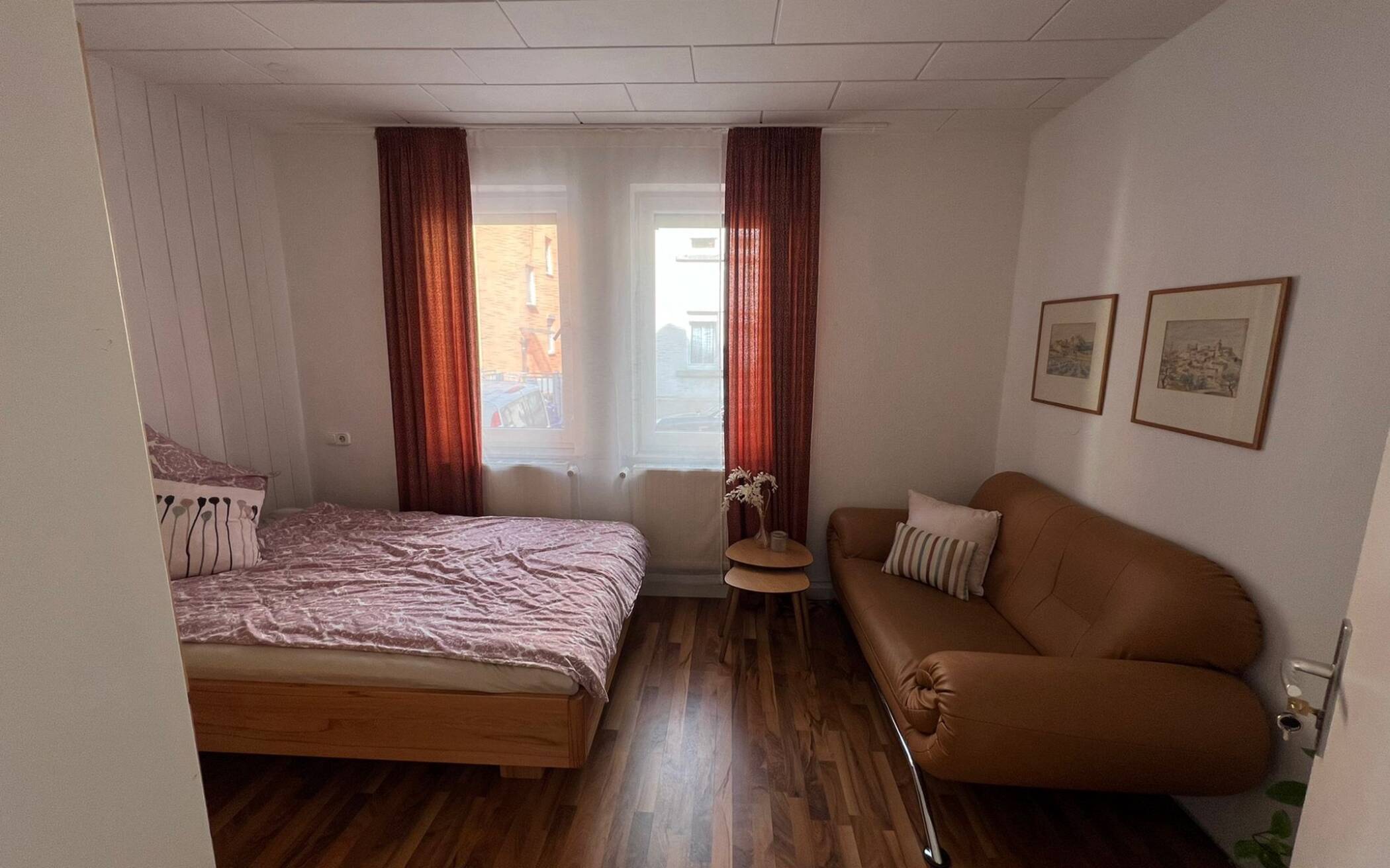 Zeitwohnen im WG-Zimmer Stuttgart Zuffenhausen ab 1 Monat, 70435 Stuttgart (Stammheim Zuffenhausen)