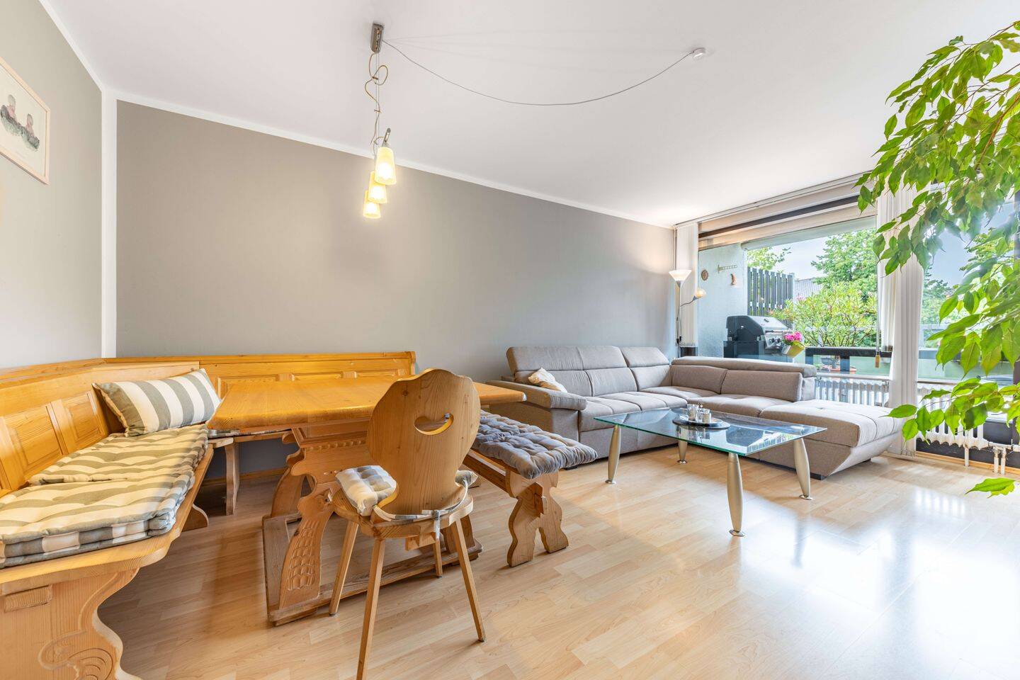 Tolle 3 Zimmer Dachterrassenwohnung mit Einbauküche, 85609 Aschheim