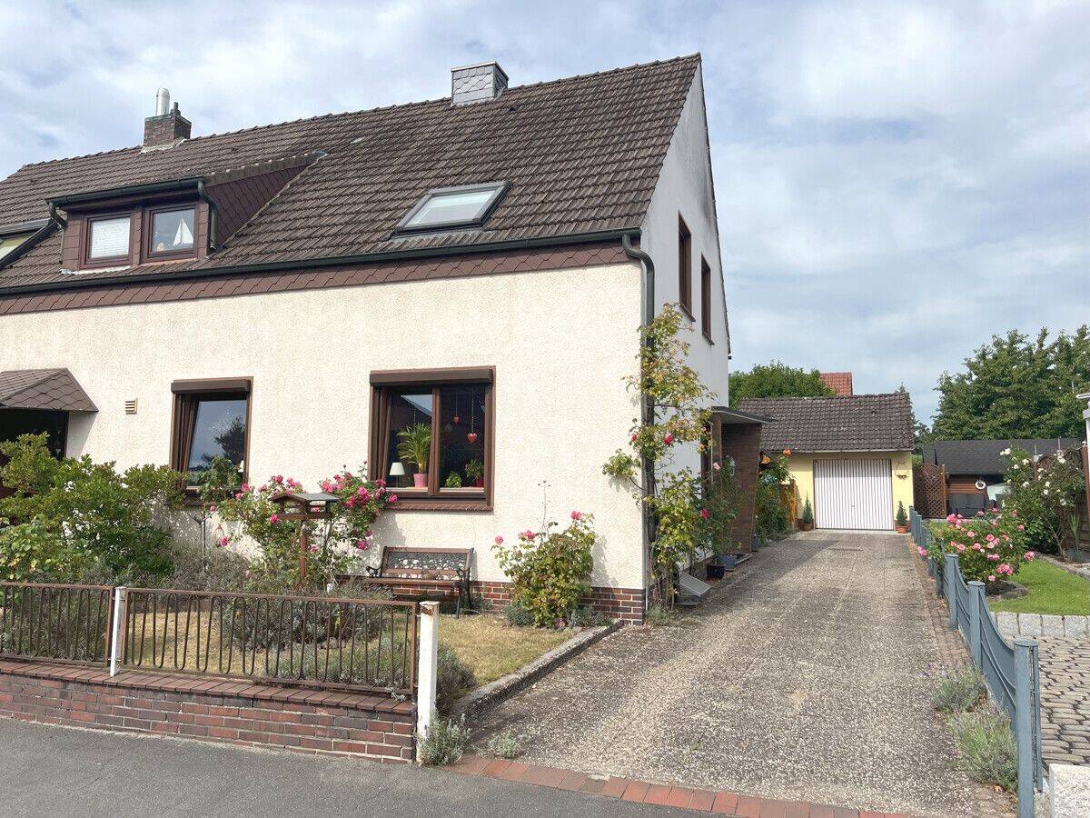 PURNHAGEN-IMMOBILIEN – Gepflegte Doppelhaushälfte mit Garage in ruhiger Lage von Blumenthal-Bockhorn, 28779 Bremen (Blumenthal Lüssum-Bockhorn)