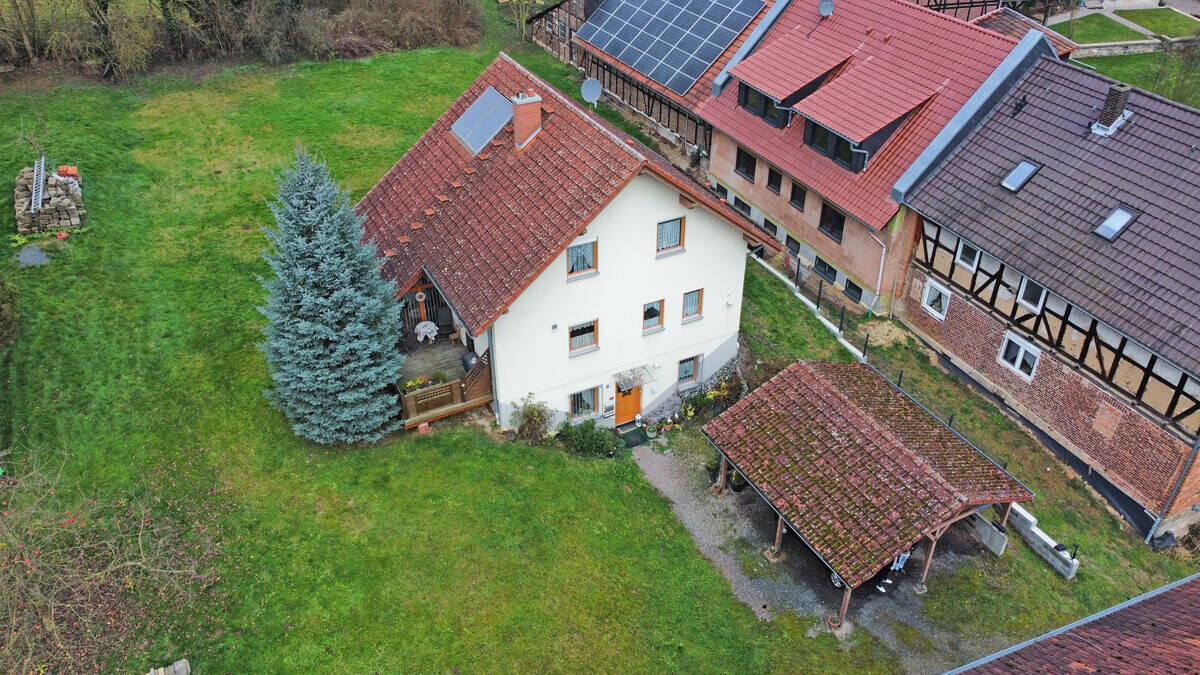 Wohnen, Arbeiten und Entspannen – Einfamilienhaus in Baunatal-Guntershausen, 34225 Baunatal