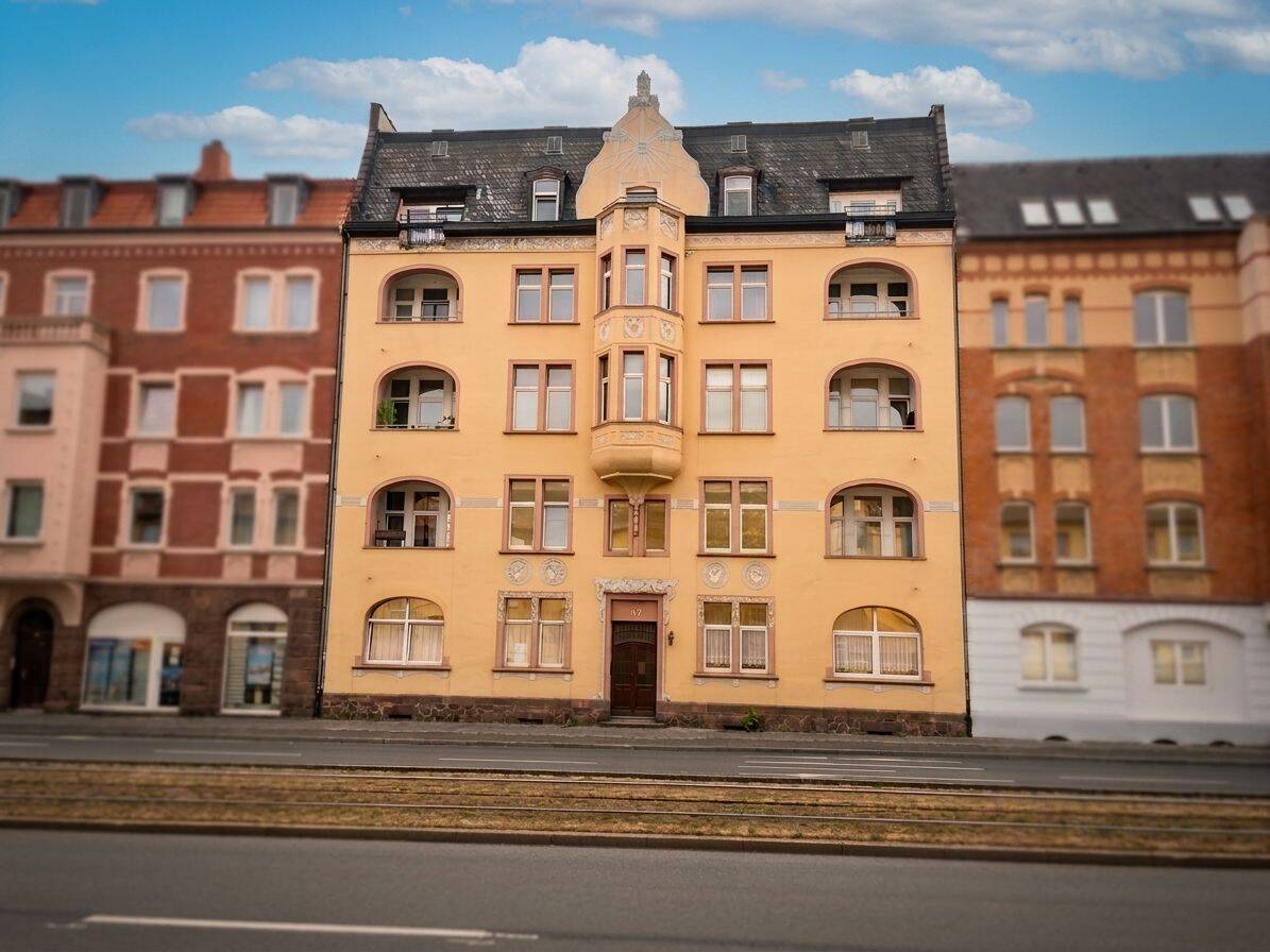5 Zimmer/Küche/Bad/WC Eigentumswohnung in Kassel-Süd, 34121 Kassel (Mitte Süd Wehlheiden)