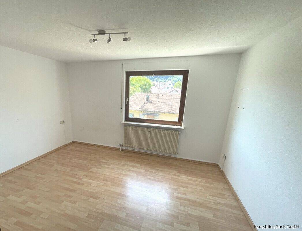 Helle freundliche Wohnung in ruhiger Lage, 73344 Gruibingen