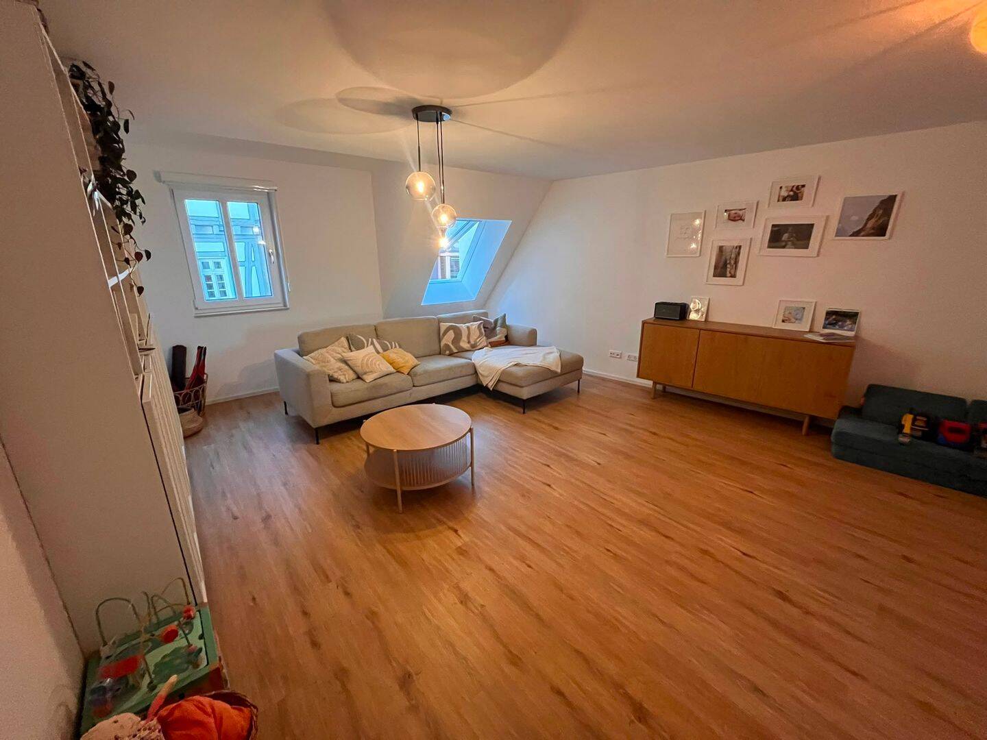 Schöne 4 Zimmer Wohnung in Poppenweiler zu vermieten, 71642 Ludwigsburg