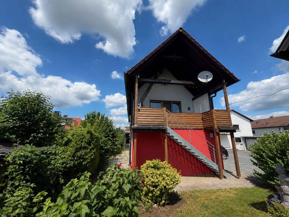 Schöne 1,5 Zimmerwohnung mit Terrasse und Garten, 96450 Coburg