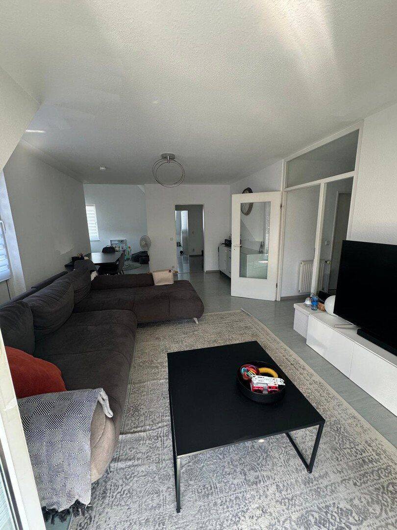 Moderne 3,5-Zimmer-Wohnung in begehrter Wohnlage von Niederkassel, 53859 Niederkassel