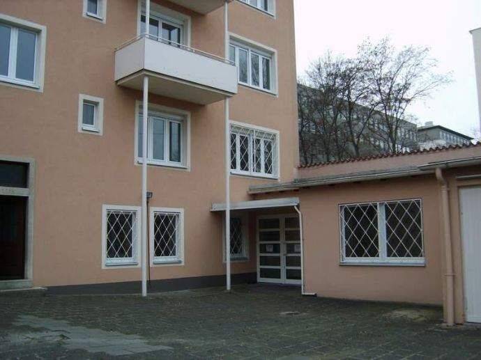 Familienfreundliche 5-Zimmerwohnung mit Gartenbenutzung, 90402 Nürnberg (Gleißbühl Lorenz Tafelhof Tullnau Wöhrd)