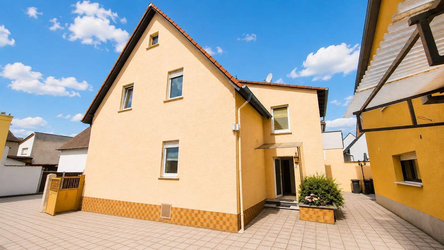 Großzügiges Einfamilienhaus mit viel Potenzial, 68519 Viernheim