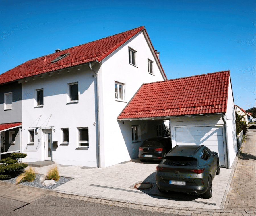 Provisionsfrei* Doppelhaushälfte mit Top Lage in Regenstauf, 93128 Regenstauf