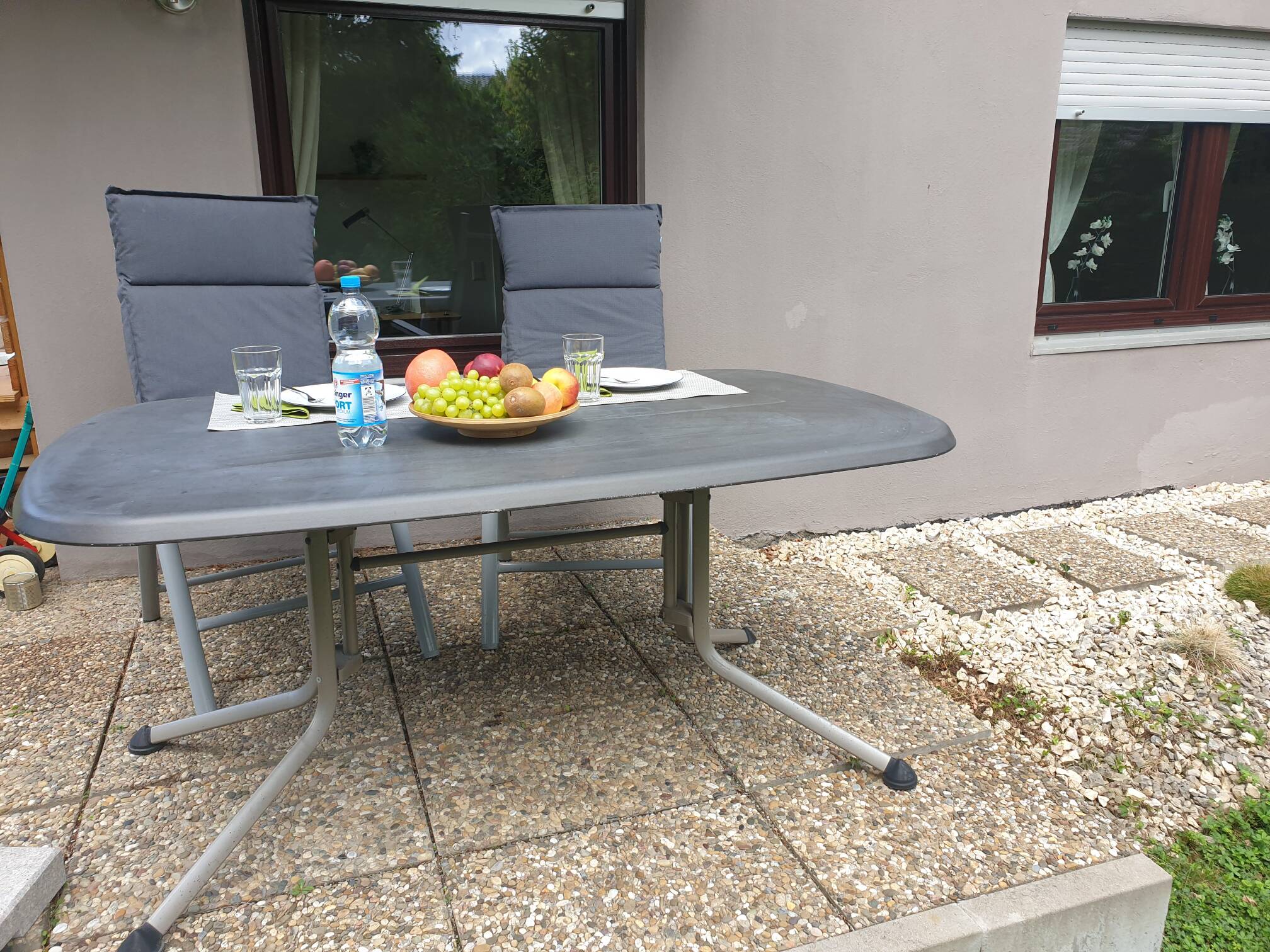 modern möblierte Wohnung für “1 Person” in Cannstatter Bestlage mit Voraussetzung eines Arbeitsverhältnisses !, 70374 Stuttgart (Bad Cannstatt Sommerrain)