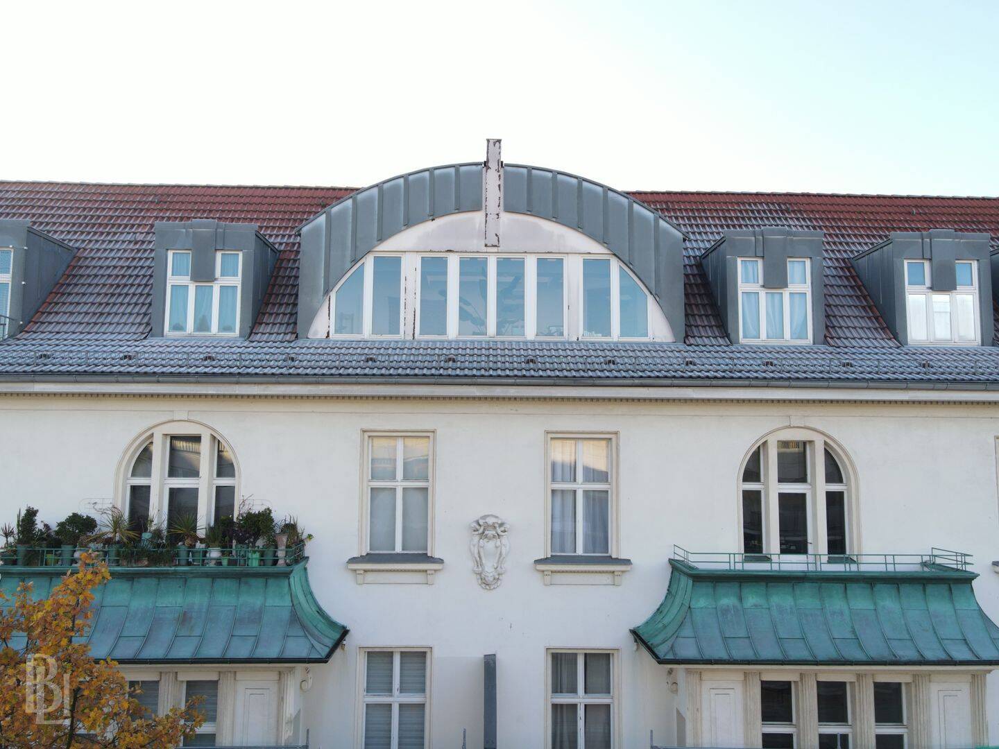 Substanz. Lage. Sicherheit. – Wertstabil investieren in begehrter Berliner Lage, 10707 Berlin (Charlottenburg-Wilmersdorf Charlottenburg Wilmersdorf)