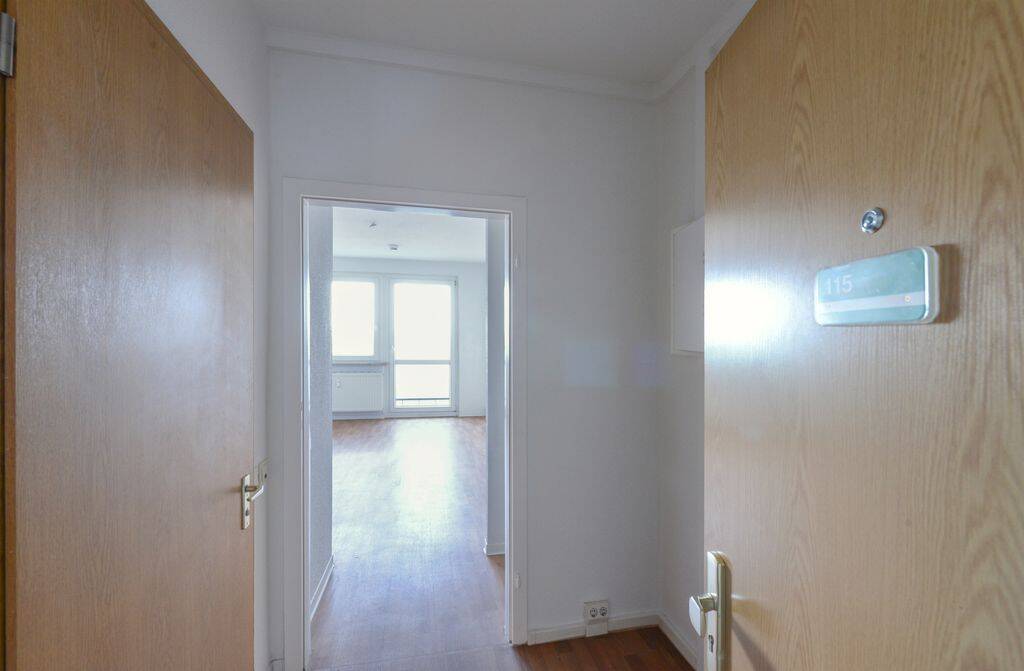 bezugsfertig ab 01.09.2026, Besichtigungen bereits möglich!, 6118 Halle (Saale)