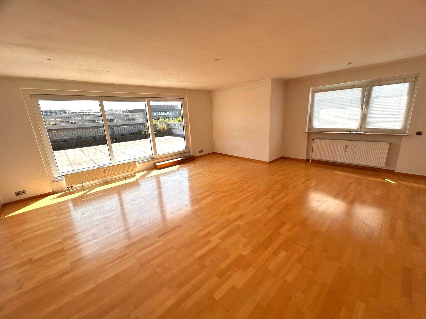 Penthaus – Über den Dächern von Laatzen – 4 Zimmer Wohnung mit riesiger Terrasse, 30880 Laatzen