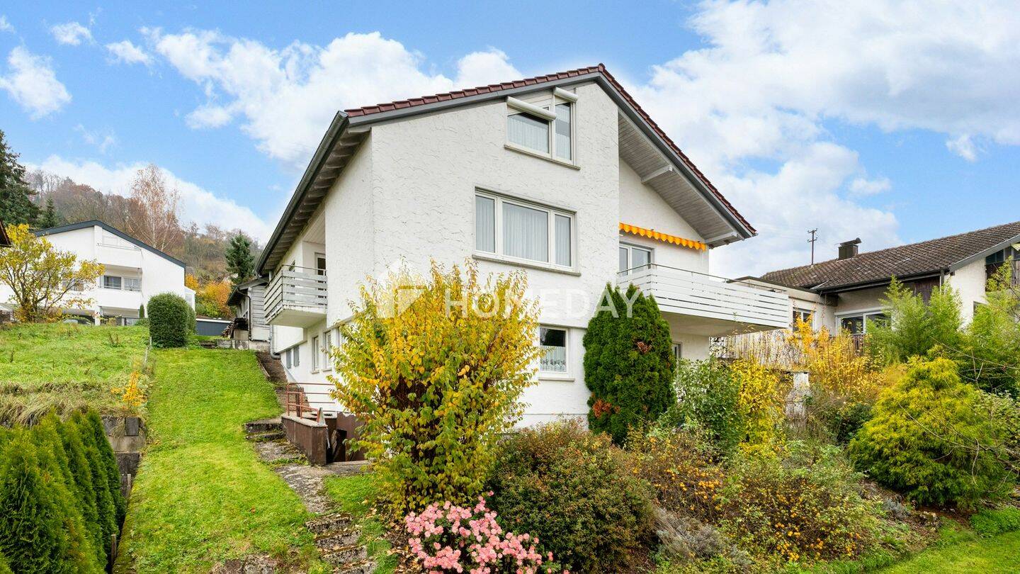 Großzügiges EFH mit Einliegerwohnung & Ausbaureserven – schöner Ausblick und sonniger Garten, 73635 Welzheim