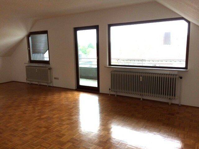 DG in Hüfingen Auf Hohen zu vermieten, 78183 Hüfingen