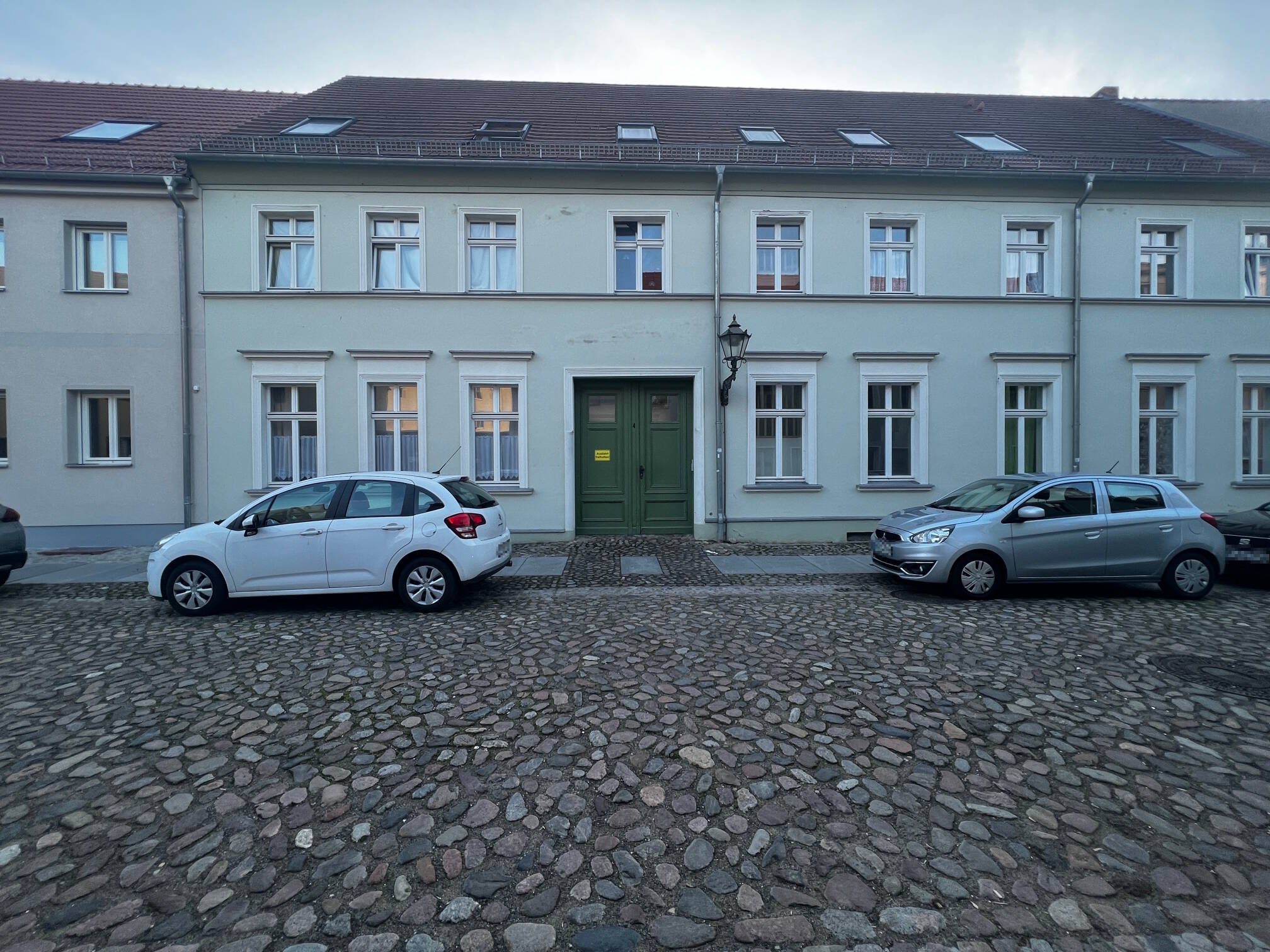 1-Raum-Wohnung mit offener Wohnküche und eigener Terrasse