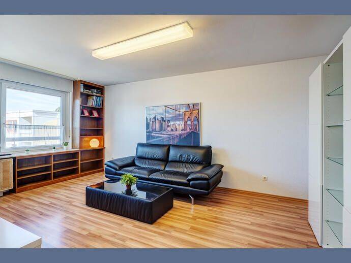 Möbliert: Möbliert wohnen mit Westloggia und guter Anbindung, 81375 München (Hadern)
