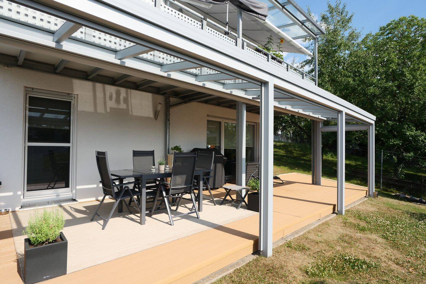 Neuwertige Dreizimmer-Erdgeschosswohnung mit großem Garten in guter und ruhiger Lage von Langenzenn (unsere Objektnummer: 632WKK26LR), 90579 Langenzenn