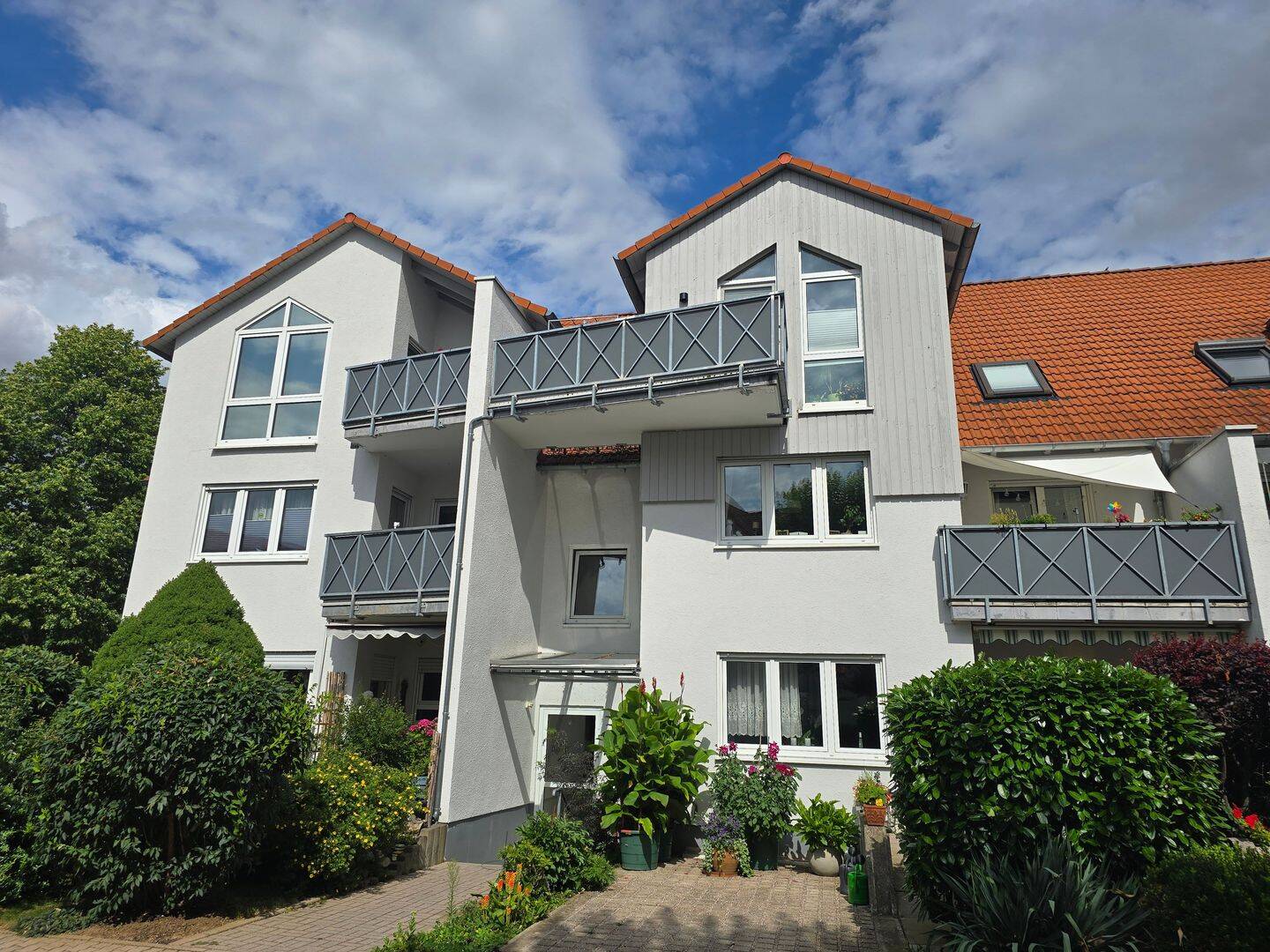 Licht. Raum. Lebensqualität. – Stilvolle 3-Zimmer-Eigentumswohnung mit Balkon in Erfurt-Niedernissa, 99099 Erfurt