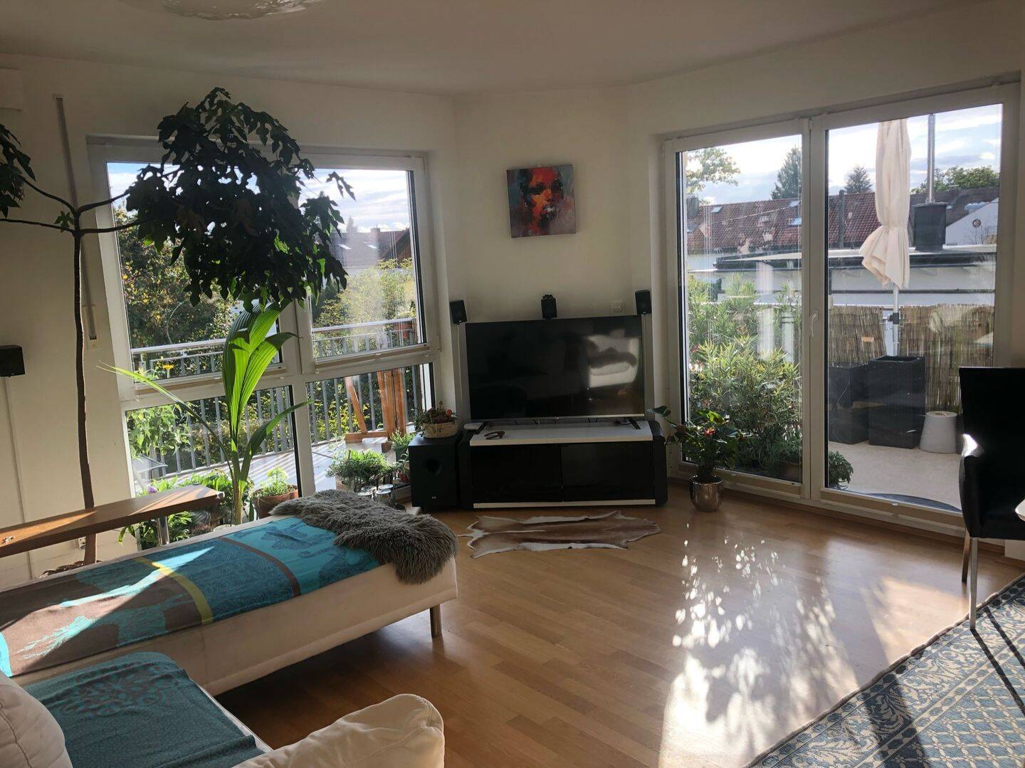 Exklusive, moderne 4-Zimmer-Maisonett-Wohnung mit großem Süd-West-Balkon und Einbauküche in Neubiberg (München Süd-Ost), 85579 Neubiberg