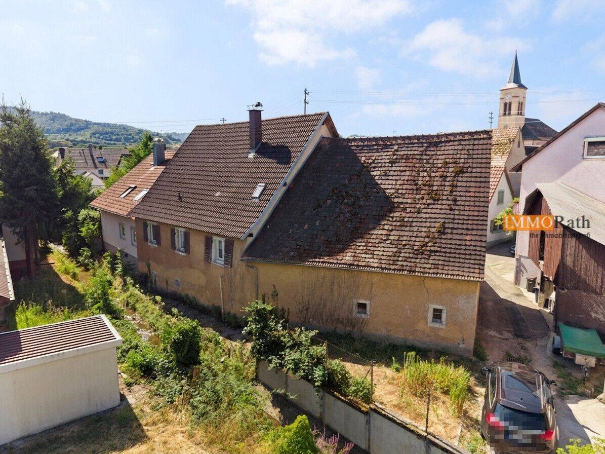 IMMORath.de – Historisches Schulhaus in absolut ruhiger Lage am Bach, 79235 Vogtsburg im Kaiserstuhl