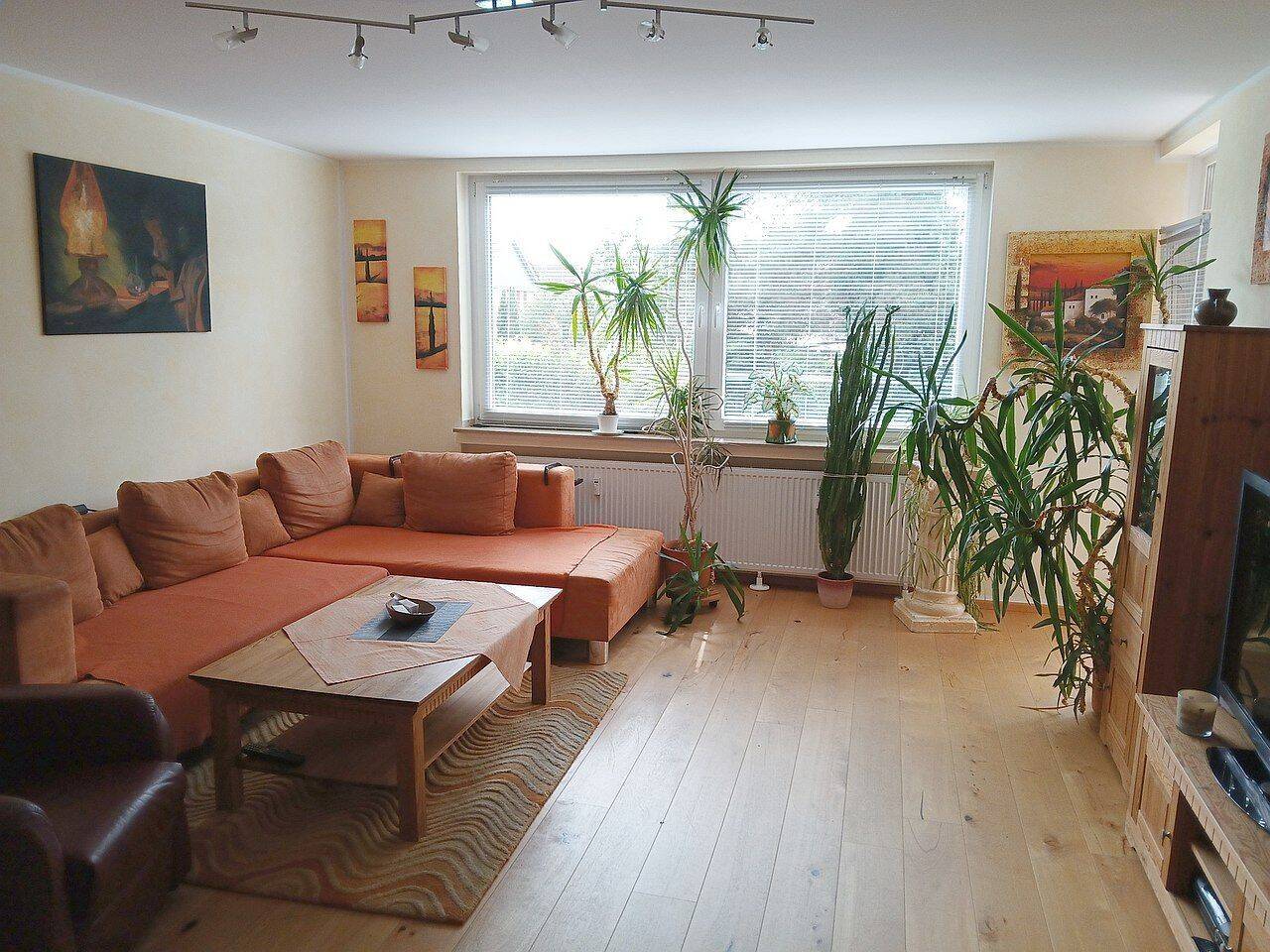 Helle Balkonwohnung – Ruhig, Grün, Bezugsbereit!, 51109 Köln (Kalk Brück Merheim Neubrück Ostheim)
