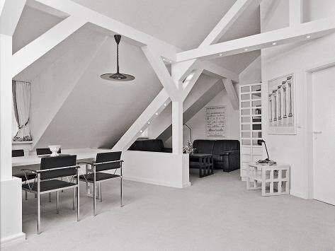 attraktive DG-Wohnung in Dresden-Striesen, 1309 Dresden