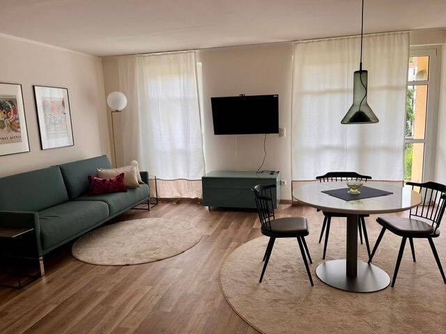 Attraktive, weitgehend möblierte Wohnung in beliebter Lage von Leipzig-Leutzsch, 4179 Leipzig (Altlindenau Leutzsch Neulindenau Schönau)