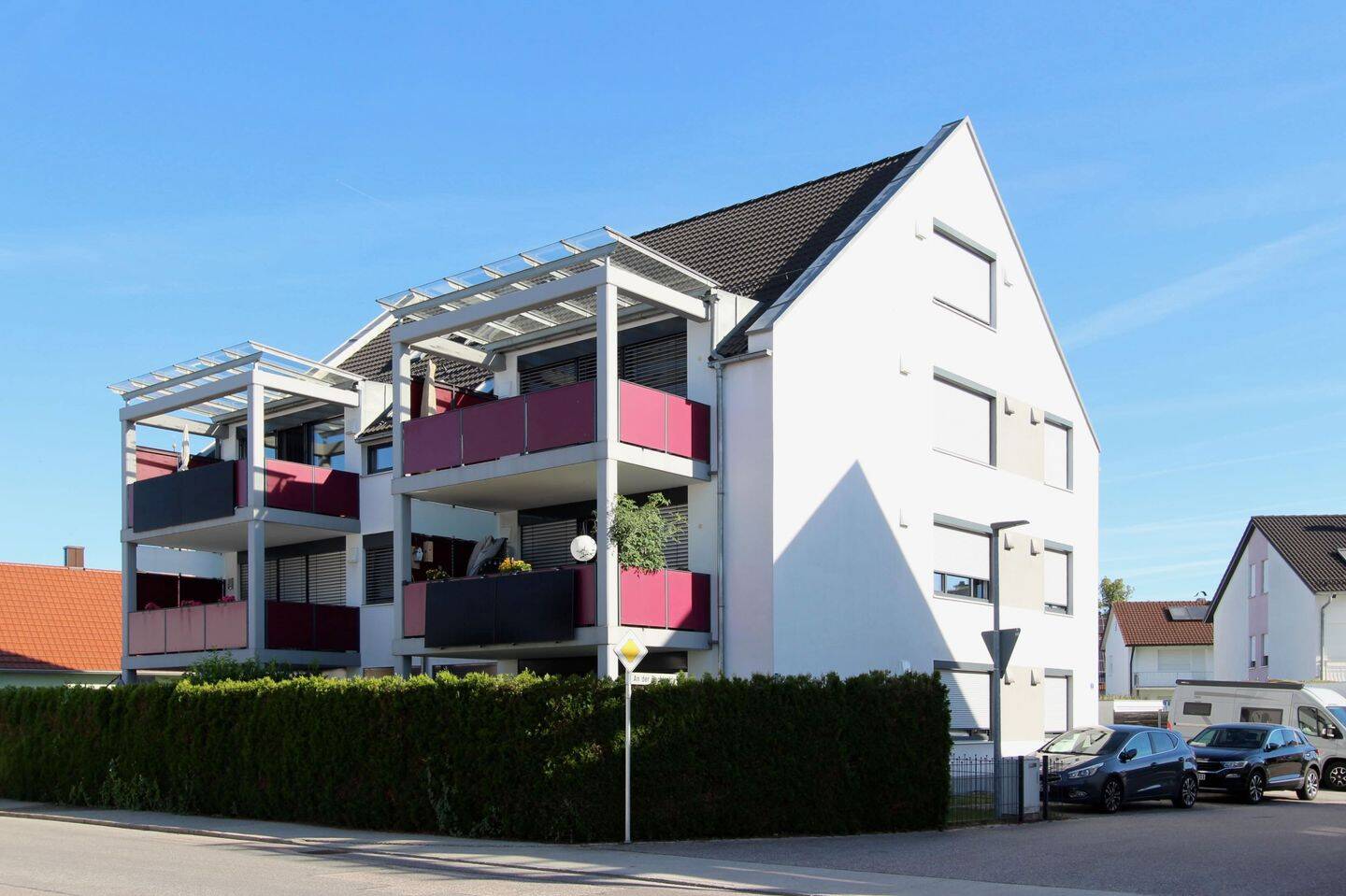 Wohnen auf zwei Ebenen – gemütliche 3,5 Zimmer Galerie Wohnung!, 84030 Ergolding (Industriegebiet)