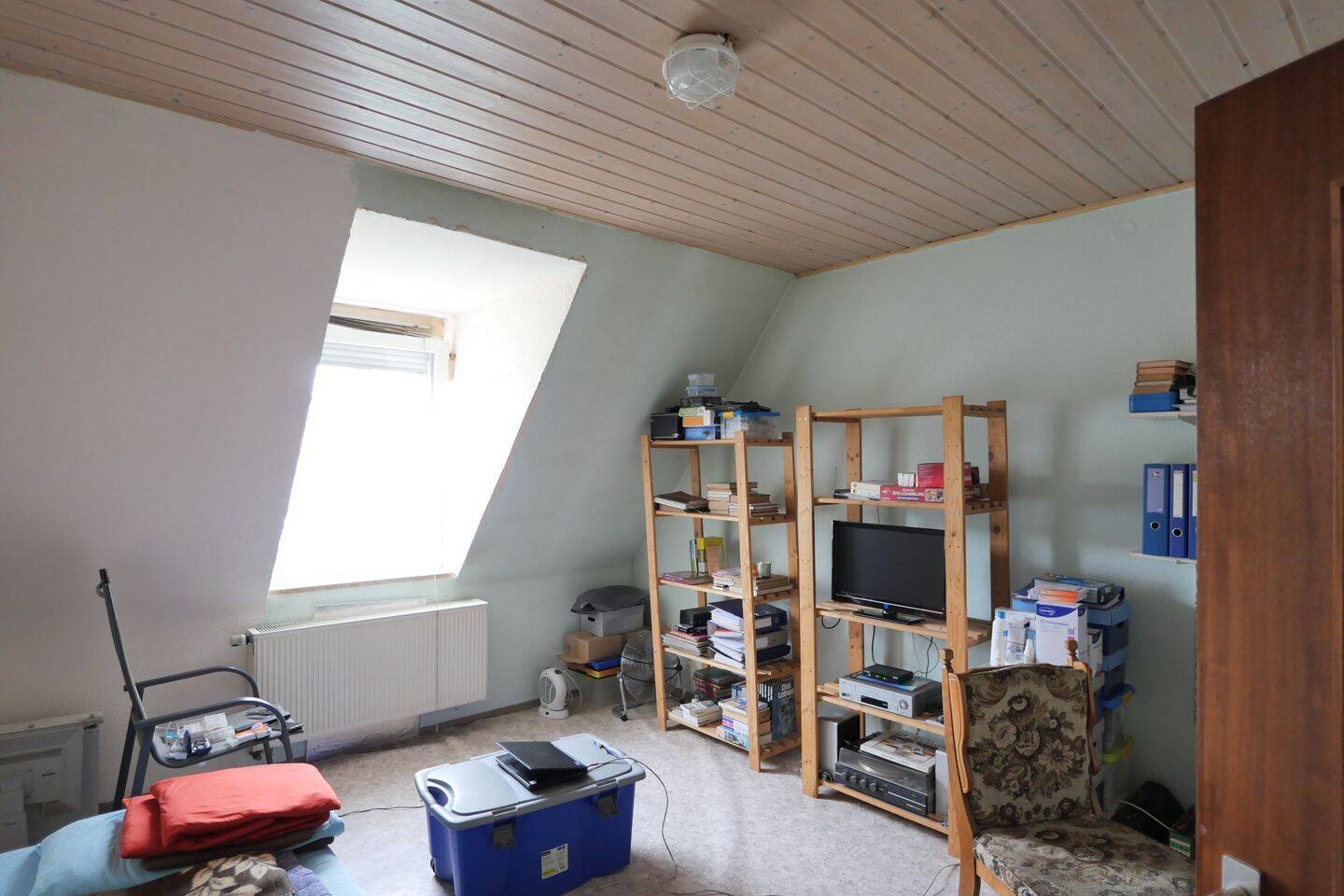 Zweizimmer-Dachgeschosswohnung in guter Lage von Nürnberg Steinbühl (unsere Objektnummer: 78SL26NG), 90443 Nürnberg