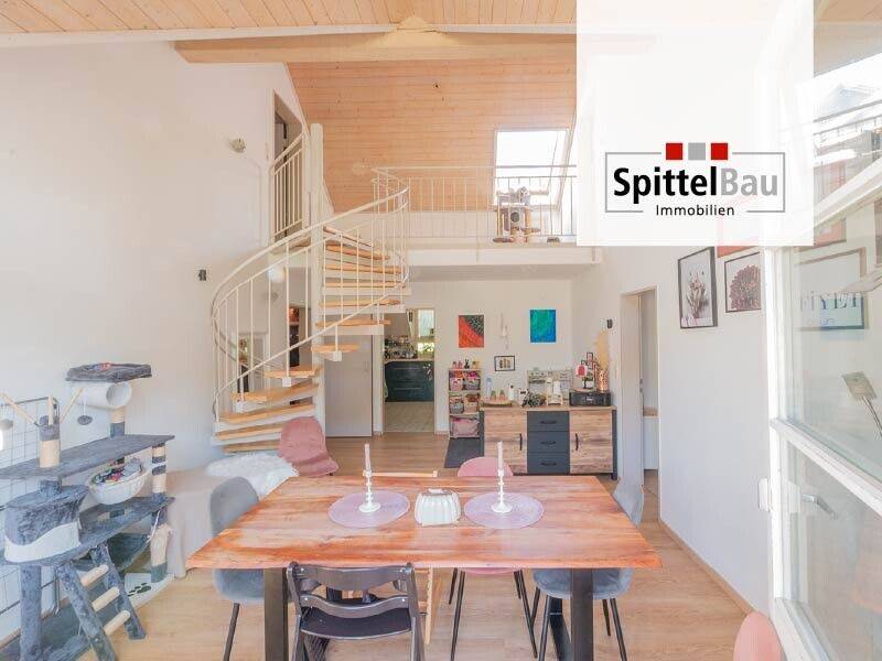 Schöne 6 Zimmer Maisonette Wohnung mit 2 Balkonen in Tennenbronn zu vermieten!, 78144 Schramberg