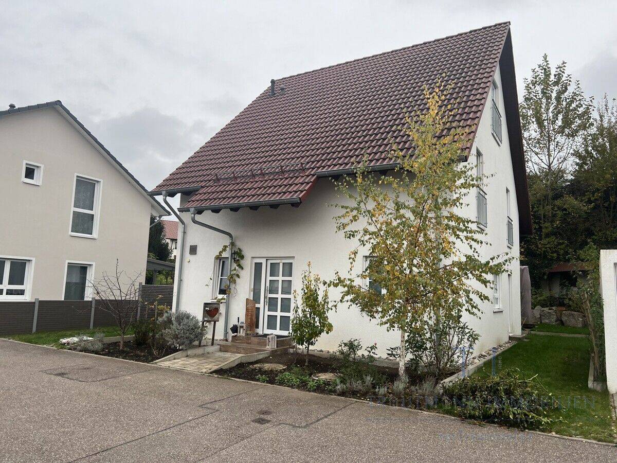 Modernes Einfamilienhaus in ruhiger Wohnatmosphäre, 77815 Bühl
