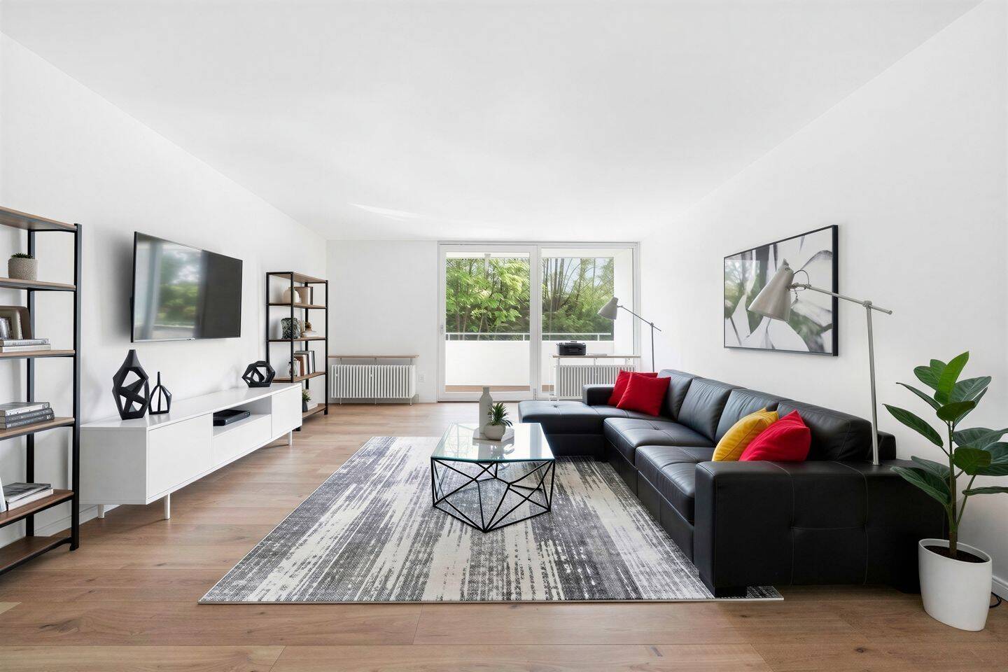 ENERGETISCHE ZUKUNFT TRIFFT 50 M² WOHNKOMFORT! – Ihre neusanierte Wohnung in Bad Homburg-Gonzenheim, 61352 Bad Homburg v.d. Höhe