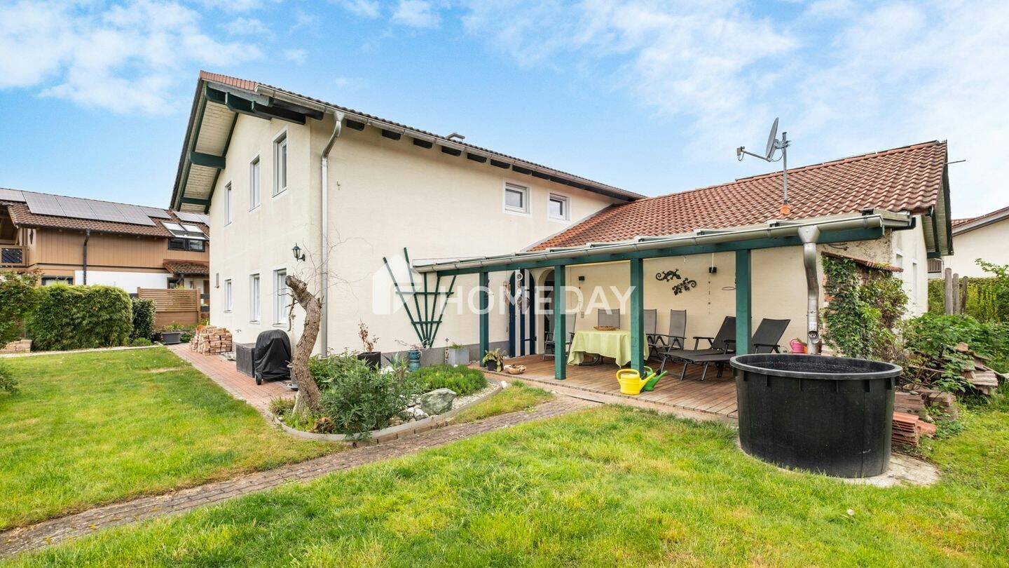 Helles Wohnen auf Erbpachtgrundstück – modernes Zuhause mit Gartenidylle, 83413 Fridolfing