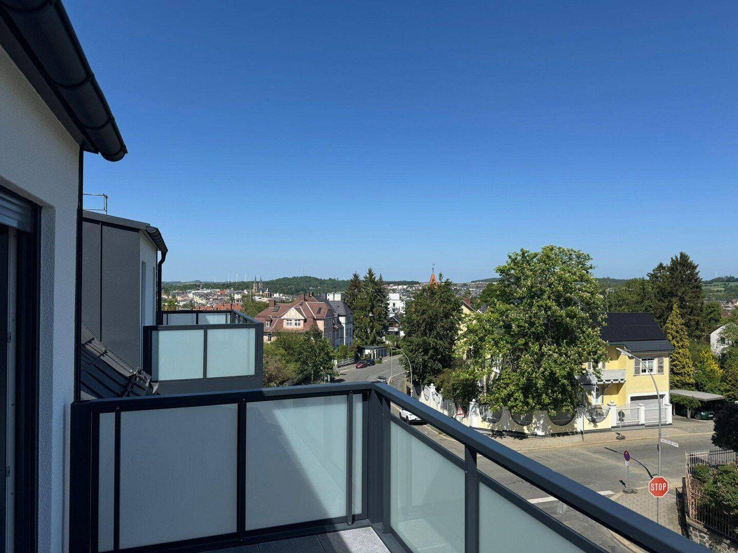 Wunderschöne 4-Raumwohnung mit Panoramablick, 95030 Hof (Epplas Innenstadt Osseck Unterkotzau Wölbattendorf)